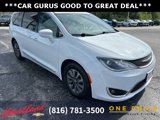 Used 2019 Chrysler Pacifica Touring-L Plus image 4