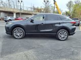 Used 2022 Toyota Venza XLE image 6