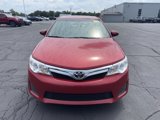 Used 2014 Toyota Camry L image 2