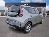 New 2025 Kia Soul LX image 4