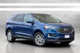 Used 2022 Ford Edge SEL image 2