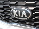 Used 2020 Kia Sorento LX image 3