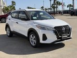 New 2025 Nissan Kicks Play S image 4