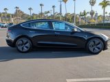 Used 2018 Tesla Model 3 Mid Range image 4
