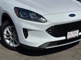 Used 2022 Ford Escape SE image 3
