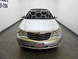 Used 2009 Chrysler Sebring Touring image 2