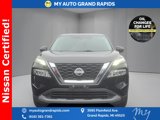 Used 2023 Nissan Rogue SV image 2