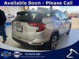 Used 2019 GMC Terrain SLT w/ Preferred Package image 4