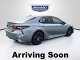 Used 2021 Toyota Camry SE image 5