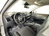 Used 2022 Nissan Rogue SV image 4
