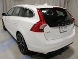 Used 2017 Volvo V60 T5 Premier w/ Convenience Package image 6
