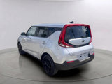 Used 2020 Kia Soul S image 2