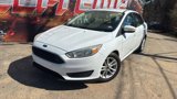 Used 2015 Ford Focus SE image 2