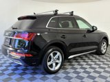 Used 2021 Audi Q5 Premium image 3