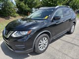 Used 2019 Nissan Rogue S w/ Special Edition Package image 3