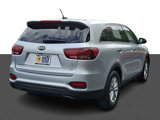 Used 2019 Kia Sorento LX image 6