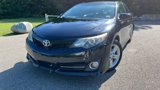 Used 2013 Toyota Camry SE image 3