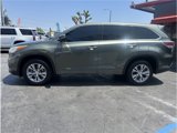 Used 2014 Toyota Highlander LE image 4