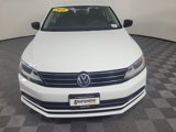 Used 2016 Volkswagen Jetta S image 2