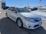 Used 2014 Toyota Camry XLE w/ Leather Package image 2