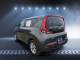 Used 2022 Kia Soul LX w/ Technology Package image 5