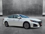 Used 2023 Nissan Altima 2.5 SV image 3