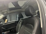 Used 2021 Volkswagen Jetta SE w/ SE Cold Weather Package image 4