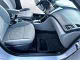 Used 2001 Nissan Sentra SE image 2