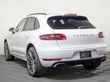 Certified 2018 Porsche Macan image 3