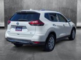 Used 2019 Nissan Rogue SV image 5