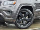 Used 2015 Jeep Grand Cherokee Altitude image 2