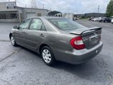 Used 2004 Toyota Camry LE image 3