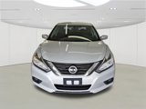 Used 2017 Nissan Altima 2.5 SV image 2