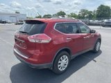 Used 2016 Nissan Rogue S w/ Appearance Package image 4