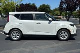 Certified 2024 Kia Soul LX w/ Option Group 015 image 3