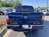 Used 2017 Nissan Titan SL image 5