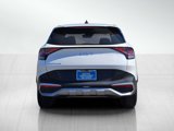 Used 2023 Kia Sportage LX image 5