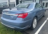 Used 2011 Chrysler 200 Limited image 4