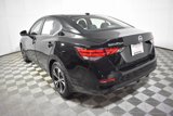 Used 2021 Nissan Sentra SV image 3