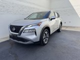 Used 2023 Nissan Rogue SV image 3