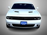 Used 2020 Dodge Challenger SXT image 2