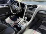 Used 2016 Ford Fusion SE image 3