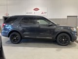 Used 2017 Ford Explorer XLT image 2