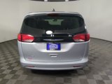 Used 2023 Chrysler Voyager LX image 5