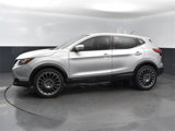 Used 2018 Nissan Rogue Sport S image 2