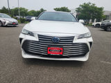 Certified 2020 Toyota Avalon XLE image 2