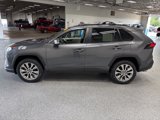 Used 2021 Toyota RAV4 XLE Premium image 4