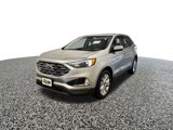 Used 2023 Ford Edge Titanium image 2