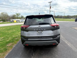 Used 2023 Nissan Rogue SV image 3
