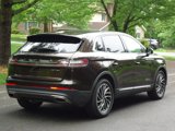 Used 2019 Lincoln Nautilus Reserve image 3